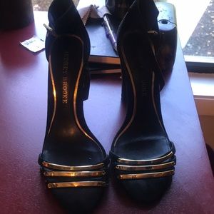 Audrey Brooke Suede heel